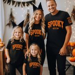 T-shirt Sweatshirt à Capuche Personnalisé avec Nom d'Horreur Design Chauve-souris Cadeau d'Halloween pour la Famille Adulte Enfant