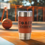 Personalisierte Basketball Textur 20oz isoliert Name Becher mit Schieberegler Deckel und Strohhalm Geburtstag Dankeschön Geschenk für Basketball-Train