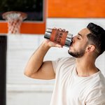 Personalisierte Basketball Textur 20oz isoliert Name Becher mit Schieberegler Deckel und Strohhalm Geburtstag Dankeschön Geschenk für Basketball-Train