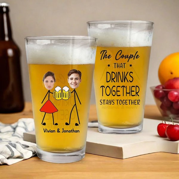 Personalisierter Foto-Porträt des Paars Bierbecher mit Namen Bierglas 470ml Oktoberfest Geburtstag Jahrestag Geschenk für Ehepaar