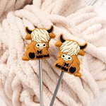 Personalized Highland Cow Silicone Knitting Needle Stoppers Point Protectors with Initial Set of 2 Birthday Gift for Knitting Crochet Lovers