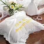Personalised Luxurious Cotton Linen Scalloped Ring Bearer Pillow with Embroidered Letters and Date Wedding Keepsake Gift for Newlyweds