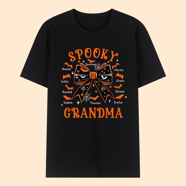 T-shirt Sweatshirt Personnalisé avec Titre et 1-10 Noms Style Chauves-Souris Vêtement Multicolore Cadeau Fête Halloween pour Maman Grand-Mère