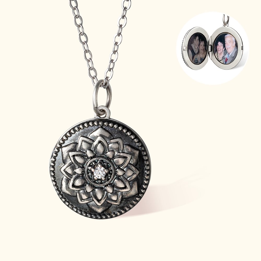 Collier Souvenir Photo Personnalisée Pendentif Rond Idée Cadeau Unique Anniversaire pour Femme et Amie