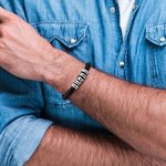 Gepersonaliseerde 1-9 kralen Unisex Gevlochten Leren Armband met Gegraveerde Namen Vaderdag Verjaardag Valentijnsdag Cadeau voor Familie