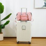 Henkilökohtainen Multi-lokeroinen vedenpitävä viikonloppu laukku olkahihna ja kirjailtu nimi Syntymäpäivä takaisin kouluun joululahja naisille tytöill