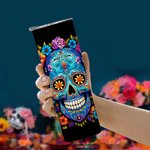Personalisierte Floral Mexican Sugar Skull 20oz Skinny Becher mit Deckel und Stroh Tag der Toten Halloween Geschenk für Familie Schädel Liebhaber