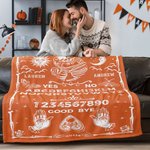 Personnalisé Sun Moon Hugging Skeleton Ouija Board Throw Blanket with Name Gothic Home Decor Halloween Wedding Gift for Couple Ouija Lovers