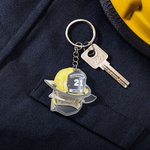 Porte-clés personnalisé en acrylique pour casque de pompier avec numéro de grade et nom Ornement de voiture amusant Cadeau d'anniversaire et de remerc