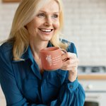 Mug en Céramique 350ml Personnalisé avec Texte et Fleur de Naissance Tasse Gravée Cadeau Anniversaire pour Femme Fille