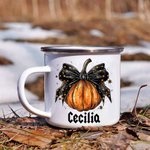Tasse à café en émail 11oz avec nom, design de citrouille avec noeud, personnalisée, Halloween, saison effrayante, cadeau pour la famille et les amis.