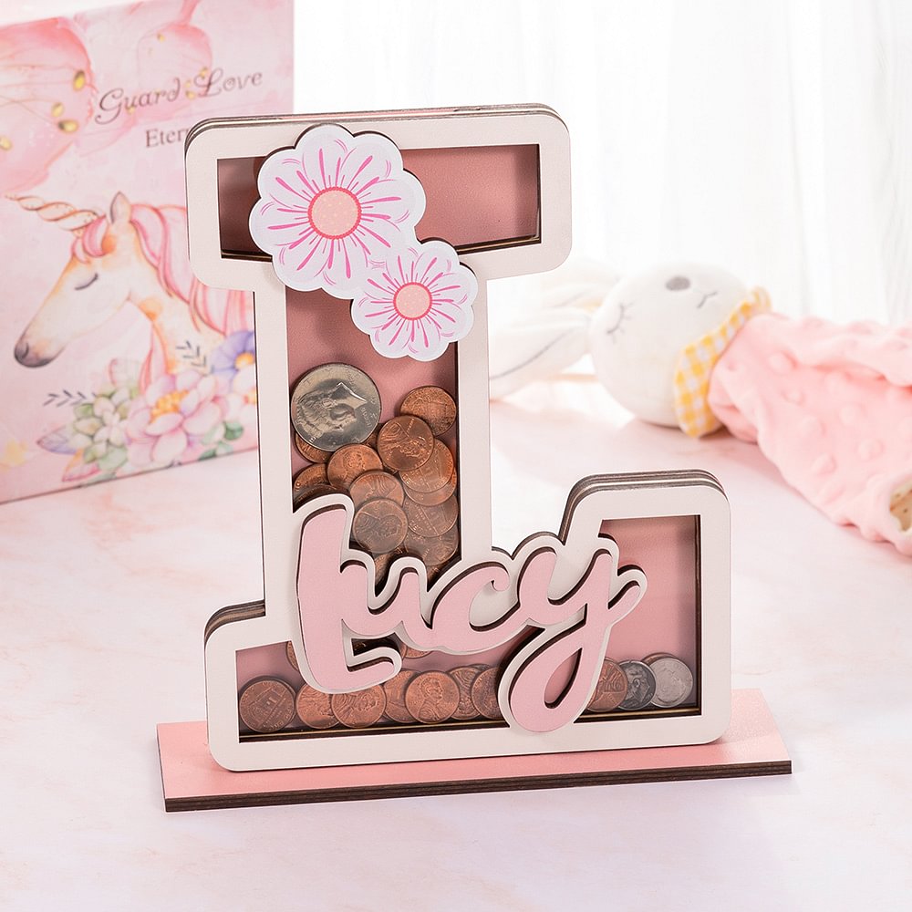 Tirelire en Bois Personnalisée avec Lettre et Nom Décoration de Chambre avec Fenêtre Transparente Cadeau Anniversaire pour Garçon Fille