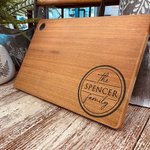 Planche à découper en bambou gravée avec texte Cadeau de pendaison de crémaillère pour la famille