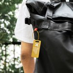 Personalisierter Metall Reisegepäck-Anhänger mit Text Gravur und Schlüsselring aus Drahtseil Langlebige Rucksack Koffer Etikette Geschenk für Reisende