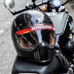 Personalisierter Motorradhelm-Visier Aufkleber mit Namen Flagge Nummer 2er Set Geschenk für Motorradfahrer Racer Motortsport-Liebhaber