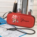 Custodia per stetoscopio personalizzata con bouquet di fiori di nascita, tasche a rete e nome Regalo di apprezzamento per infermieri, medici e persona