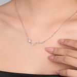 Collier pendentif de nom arabe avec oeil maléfique personnalisé Bijoux de protection islamique Cadeau d'anniversaire Eid pour femmes