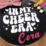 Personnalisé In My Cheer Era Glitter Bow Basswood Pin Holder Wall Hanging with Name Team Accessory Gift for Cheerleader Coach