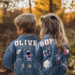 Giacca di jeans personalizzata con nome e patch carini da 1 a 7 elementi outfit quotidiano regalo compleanno baby shower per ragazze e ragazzi