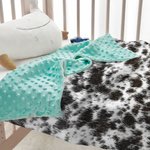 Couverture personnalisée en fourrure de vache avec nom Cadeau d'anniversaire de douche de bébé pour les nouveau-nés