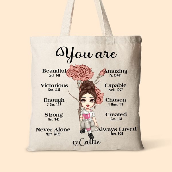 Personlig söt tecknad flicka som läser bibeln Canvas tygpåse med födelseblomma och namn inspirerande kristen julklapp för kvinnor