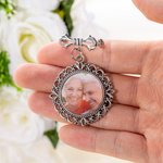 Personalised Retro Lace Bow-knot 1-2 Photos Brooch Pin Bouquet Photo Charm Wedding Memorial Gift for Bride Groom