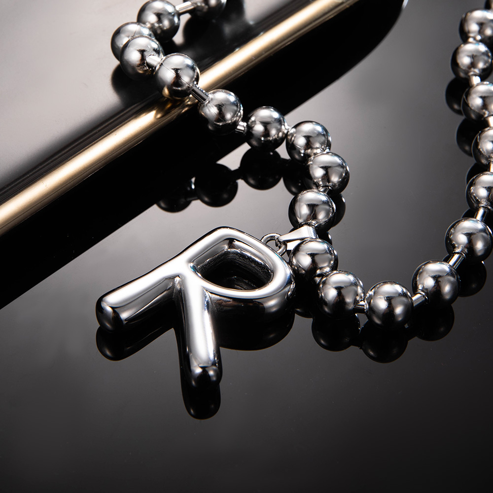 Collier avec Initiale Personnalisée Bijoux Style Unisexe Cadeau pour Amateurs de Hip-Hop