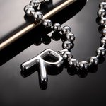 Collier avec Initiale Personnalisée Bijoux Style Unisexe Cadeau pour Amateurs de Hip-Hop