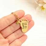 Collana personalizzata con ciondolo a forma di piede con pietra e data di nascita regalo perfetto per babyshower per neonati