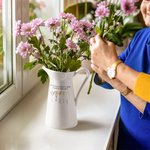 Personalised 1-10 Birth Flowers Ceramic Flower Vase with Names Housewarming Christmas Indoor Home Decor Gift for Sister Best Friend