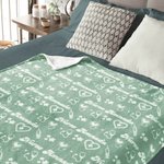 Couverture en laine polaire douce avec nom Cadeau d'anniversaire et d'appréciation pour infirmier(e) et personnel médical.