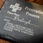 Personalisierte lustige Verschreibung Champagner Glas und Schiefer Untersetzer mit eingraviertem Namen Geburtstag Party Weihnachtsgeschenk für Champag