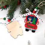 Camión rojo de madera personalizado colgante adorno de Navidad con el nombre y la cinta de Navidad Decoración Regalo para Amigo Familia
