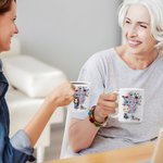 Tasse en céramique avec nom, anniversaire et cadeau de Noël pour les chrétiens.