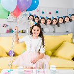 Banderole de Fête Personnalisée de Texte et Photo Portrait à Chapeaux Pointus Guirlande de Personnage avec Corde Cadeau Anniversaire pour Ami Famille