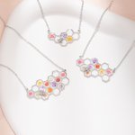 Personalized Birth Flower Honeycomb Pendant Necklace Dainty Bee Jewelry Birthday Anniversary Gift for Women