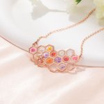 Personalized Birth Flower Honeycomb Pendant Necklace Dainty Bee Jewelry Birthday Anniversary Gift for Women