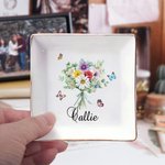 Personalized 1-8 Birth Flowers Bouquet Ceramic Trinket Jewelry Dish with Name Birthday Bridesmaid Party Gift for Women