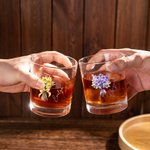 Personalisierte Geburt Blumenstrauß 10oz Whiskey Rocks Glas mit Namen Geburtstag Jahrestag Geschenk für Weinliebhaber