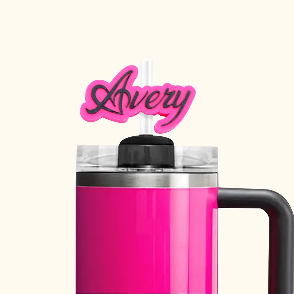 Personnalisé Imprimé en 3D Coeur d'amour coloré Nom Accessoires de paille pour Stanley Tumbler Cadeau d'anniversaire pour les femmes et les filles