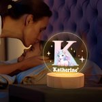 Veilleuse LED Personnalisée avec Nom et Initiale à Motif de Licorne Mignonne Base en Bois Cadeau Anniversaire Baby Shower pour Enfant Bébé