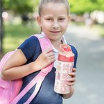 Gourde Multicolore Personnalisée de Nom et Motif Bouteille d'Eau avec Paille en Silicone pour Enfants Cadeau d'Anniversaire pour Garçons et Filles