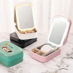 Boîte à Bijoux à Miroir LED Personnalisée avec Nom Fleur de Naissance et Personnage Cartoon Cadeau St-Valentin Noël pour Femme Fille Petite Amie