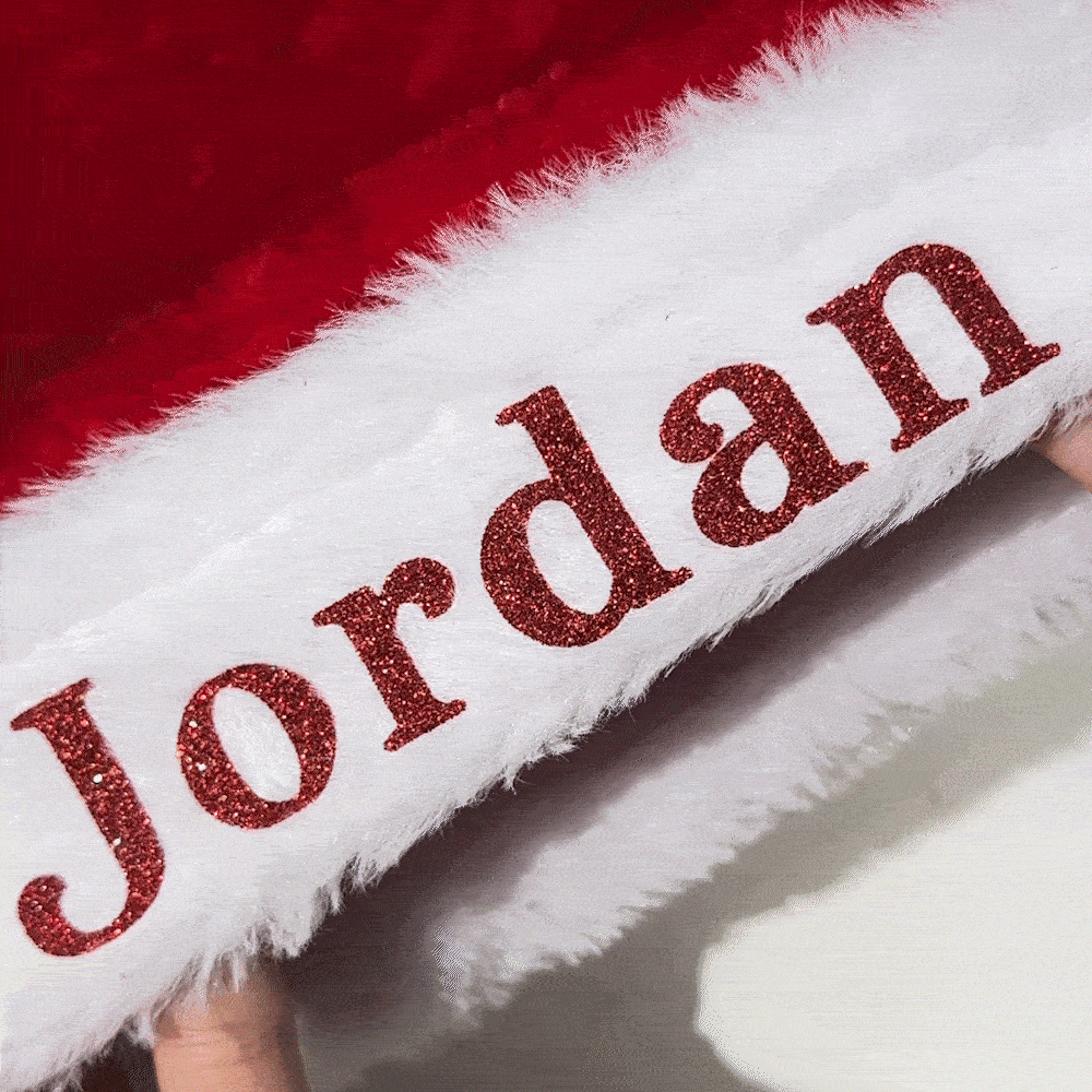 Personalisierte weiche und Plüsch Weihnachtsmütze mit Glitzer bestickt Name Stocking Stuffer Weihnachtsfeier Geschenk für Familie