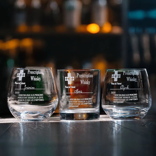 Verre à Whisky Vin Personnalisé avec Nom Gravé Dessous de Verre en Ardoise Prescription Alcoolique Cadeau Anniversaire Fête pour Papa Grand-Père