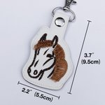 Gepersonaliseerde lederen paard borduurwerk kwastjes kapsel sleutelhanger met naam verjaardag vakantie cadeau voor paardenliefhebbers