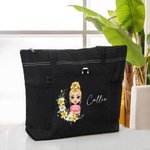 Personifierad tecknad flicka kvinna karaktär stor Oxford tygkasse med namn och födelseblomma krans resor Essentials födelsedagspresent till henne