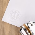 Personalisierter Gothic Monogramm Buchpräger mit Initiale Namen und Zitat Prägstempel Buch Umschlag Bibliothek Geburtstag Geschenk für Buchliebhaber