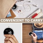 Personlig Födelseblomma Rund Mini Bärbar Pillerdosa med Namn och Spegel Födelsedagspresent till Vänner Familj