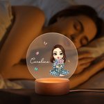Gepersonaliseerde Cartoon Meisje Vrouwen Acryl Nacht Licht Ornament met Houten Basis met Naam en Geboorte Bloem Verjaardag Cadeau voor Vriendin Familie